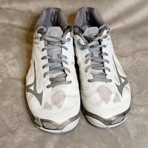 Mizuno Wave Lightning Z4 Women's Volleyball shoes